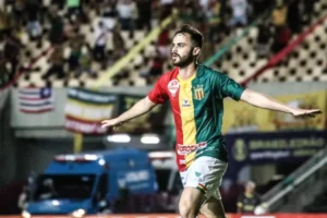 Gabriel Poveda Sampaio Corrêa - Ronald Felipe - SCFC - Os cinco melhores ataques na última Série B