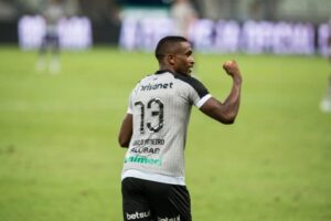 Top 10 vendas mais caras da história do Ceará