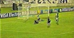 Relembre grandes jogos entre Ponte Preta e Guaranii - 2002 - Foto - Reprodução
