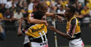 Criciúma x Chapecoense - 2013 - Foto - Fernando Ribeiro - Criciúma_Easy-Resize.com