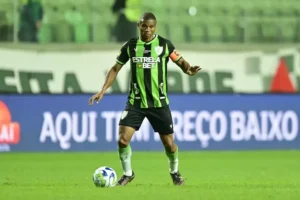 América-MG rebaixado - Juninho - Foto Mourão Panda