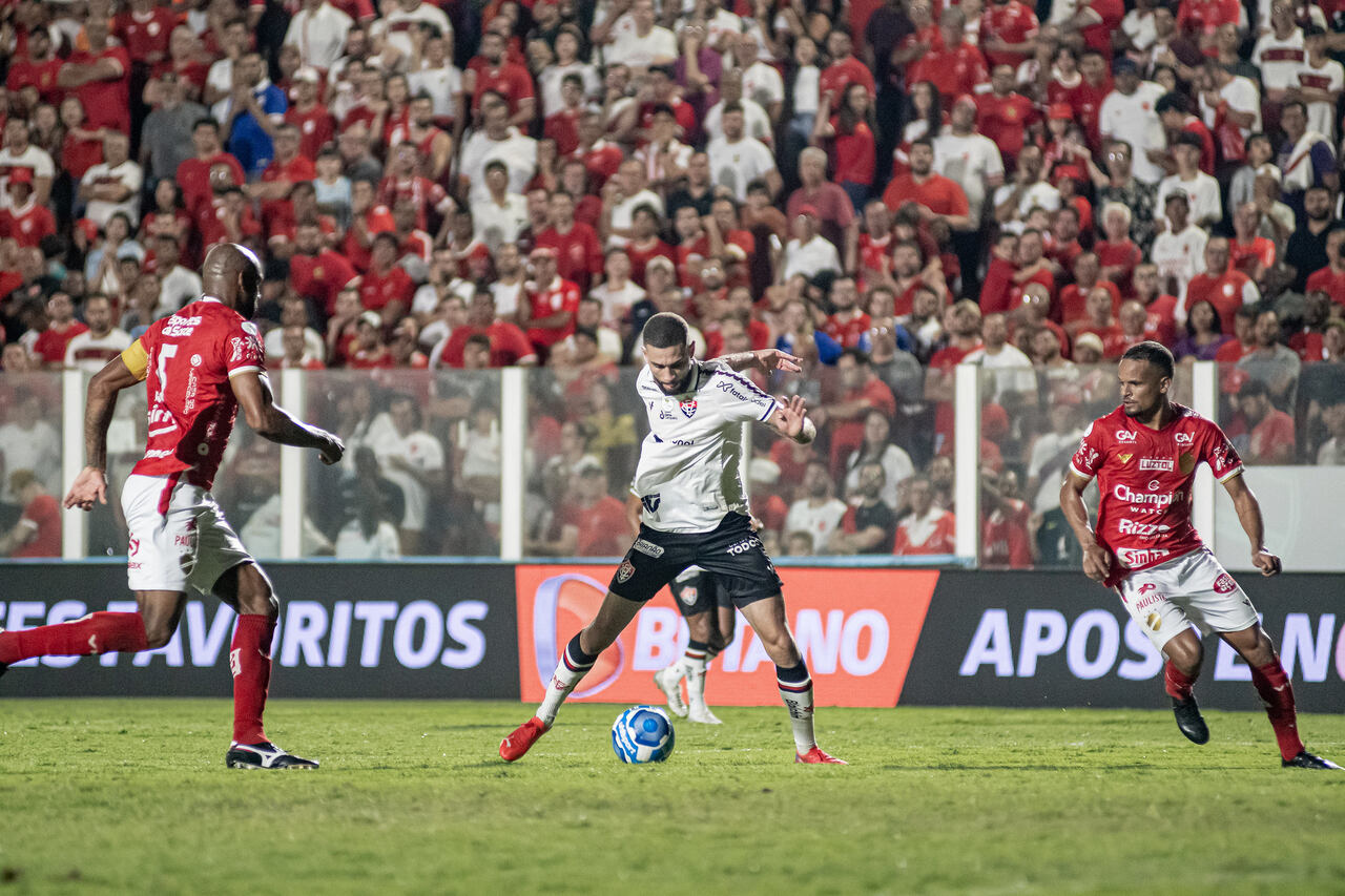 Vila Nova bate Botafogo-SP e volta a vencer na Série B > No Ataque