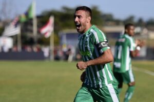 Alan Ruschel - Arthur Dallegrave Juventude (2)