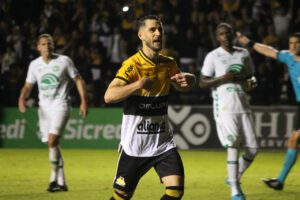 Fellipe Mateus - Foto Celso da Luz Assessoria de imprensa Criciúma_Easy-Resize.com