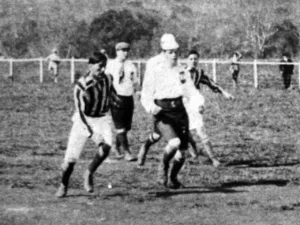 O que significa o escudo do Coritiba - Primeiro escudo - jogo - Foto Divulgação Coritiba_Easy-Resize.com