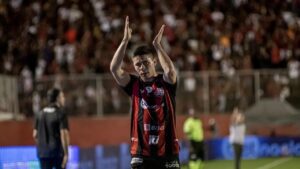 Osvaldo - Foto Victor Ferreira - EC Vitória_Easy-Resize.com