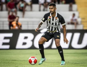Quais são as novas contratações do Santos para 2024 - Aderlan