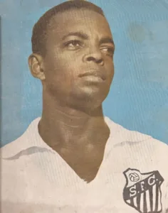 Jogadores que mais vezes vestiram a camisa do Santos na história - Lima