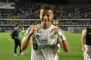 Escalação mais valiosa do Santos em 2024 - Mais valiosos Santos - Foto Raul Baretta SFC - Sandry