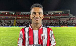 Top 10 jogadores mais valiosos do Botafogo-SP - Alex Sandro - Foto Divulgação_Easy-Resize.com