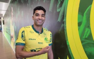 Top-10-jogadores-mais-valiosos-do-Mirassol-Isaque-Foto-Divulgação